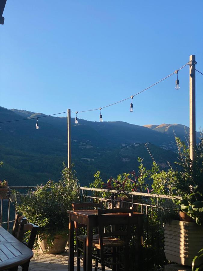 Il Tripode - Le Dimore Del Bordone Vallo di Nera Luaran gambar